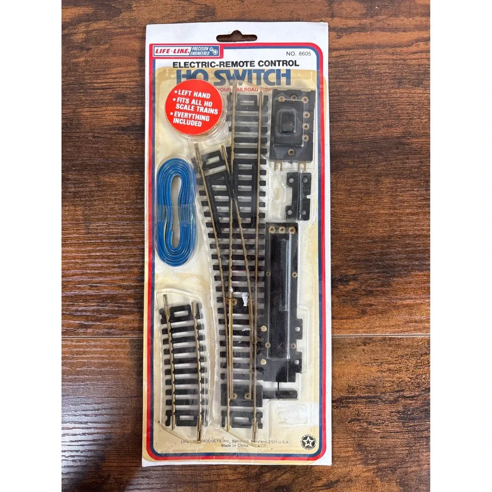 Life-Like HO Scale Electric Remote Control Left Hand Switch No 8605 New Sealed